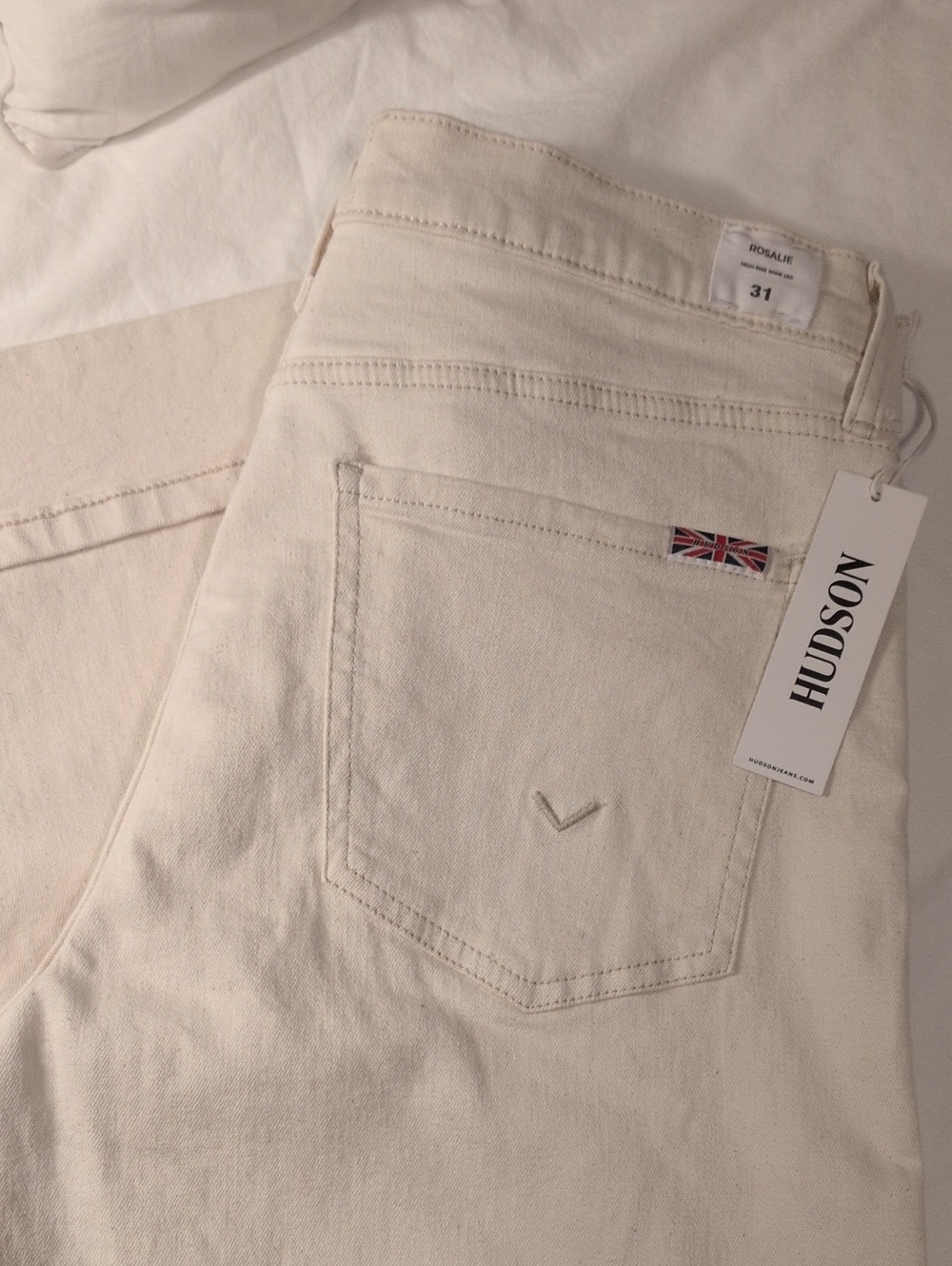 BNWT Hudson Jeans Women's Ecru Cuffed Denim Jeans Size 31